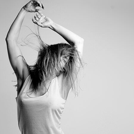 Les Chatouilles ou la danse de la colère